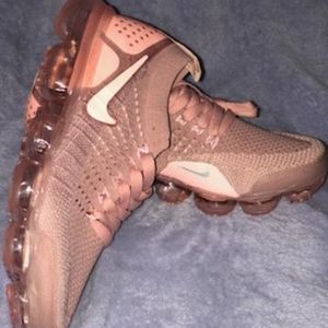 Nike Shoes - New air vapormax flyknit Nike Shoes - New air vapormax flyknit